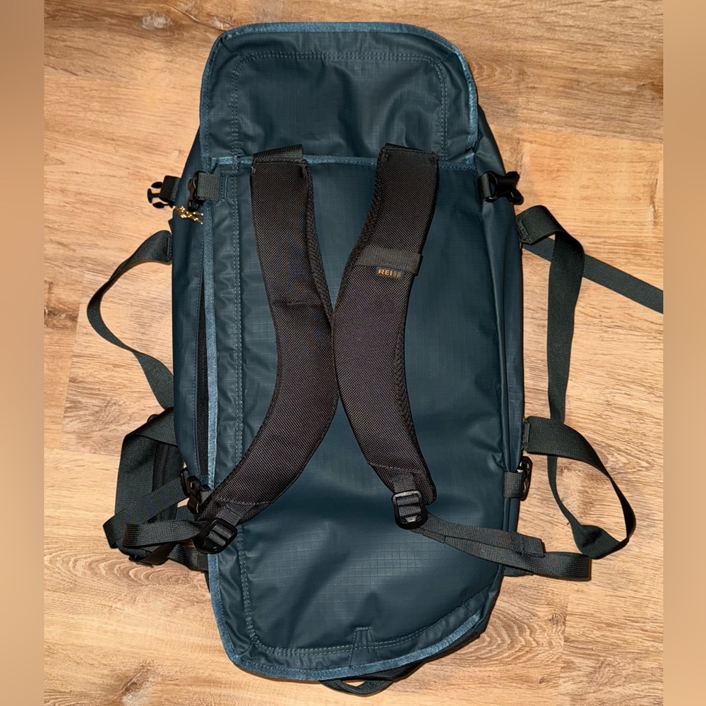 REI Co-op 60L Duffel bag with backpack straps